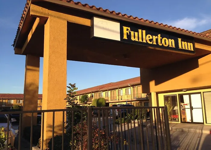 Motel: Fullerton Inn